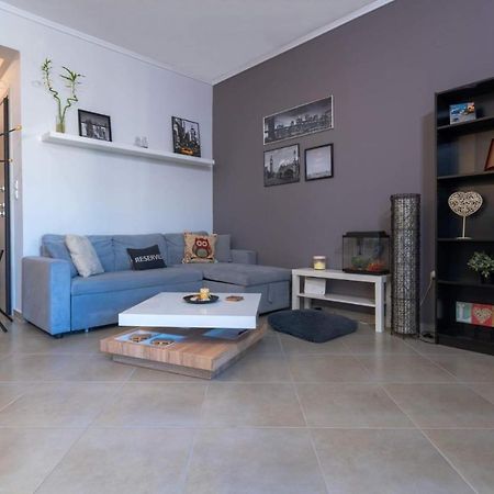 Beautiful & Modern Apartment In Thessaloniki Exterior photo